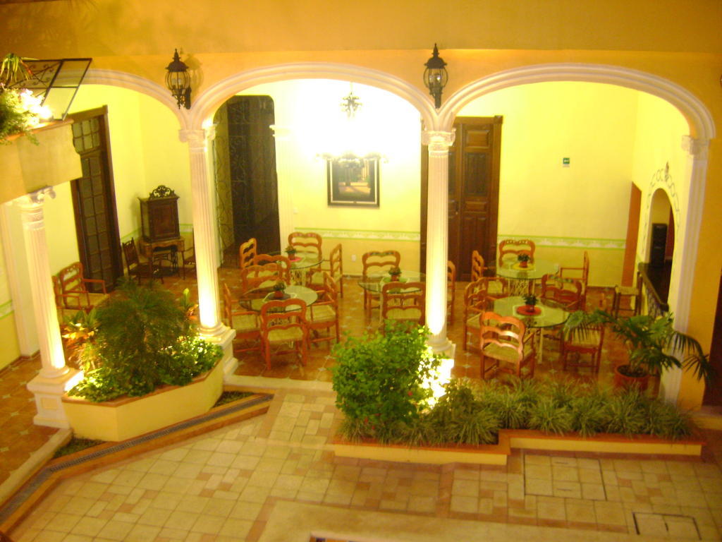 Casa De Las Columnas Mérida Exterior foto